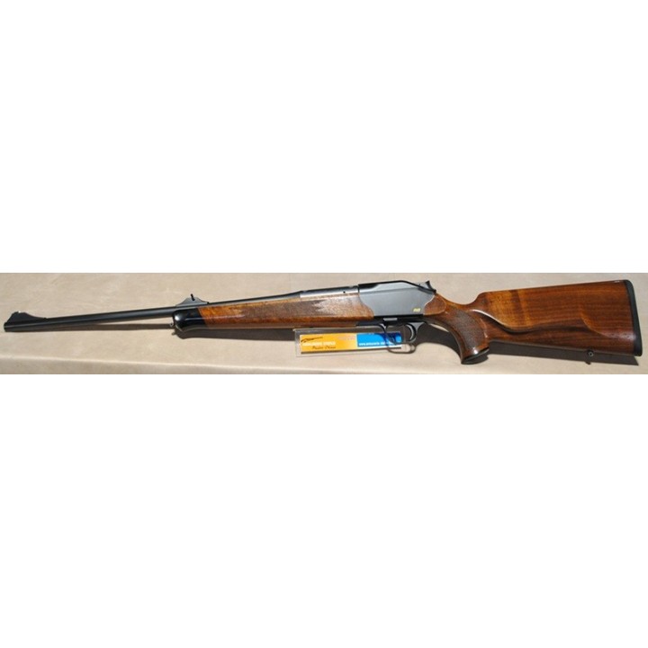 Blaser R8 bois avec organe de visée - 7x64
