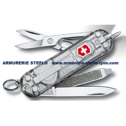 Victorinox Signature Lite ArgentTech avec lumière