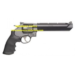 Smith & Wesson Performance Center 629 Stealth Hunter cal - 44 mag